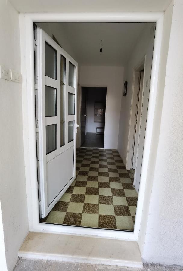 Nikolic Apartmani Bar Exteriör bild