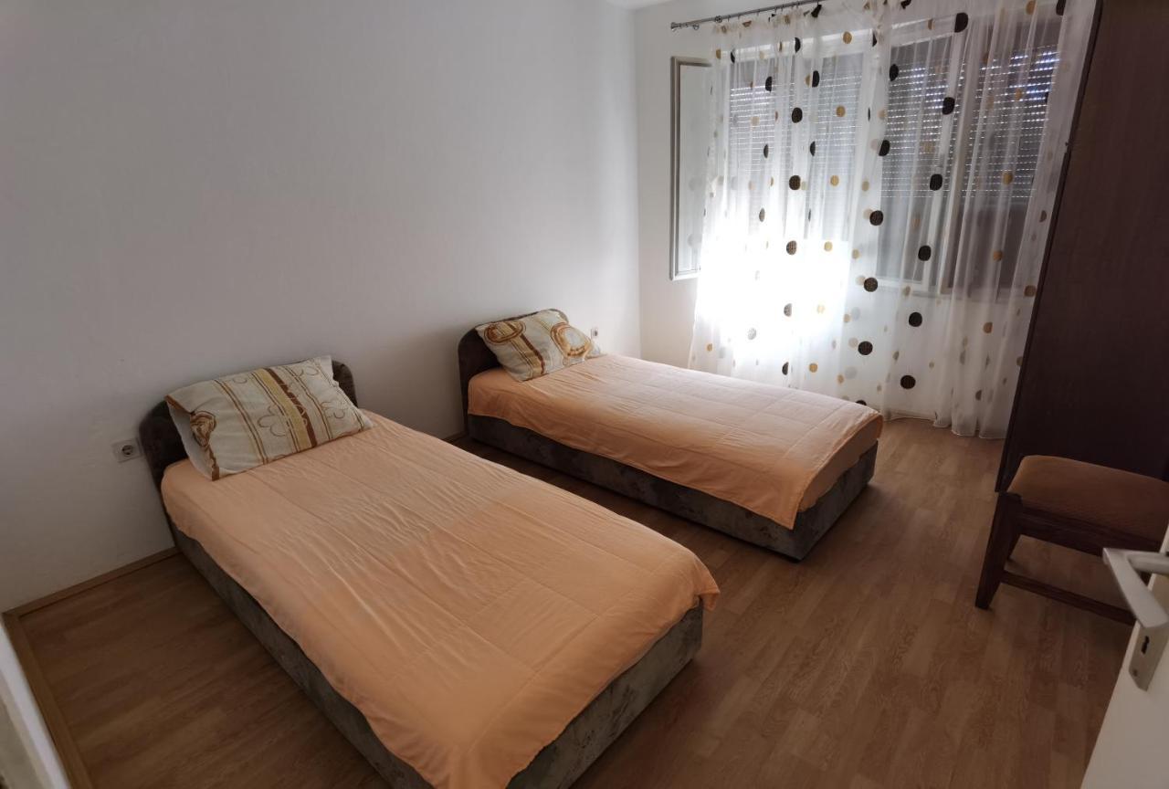 Nikolic Apartmani Bar Exteriör bild