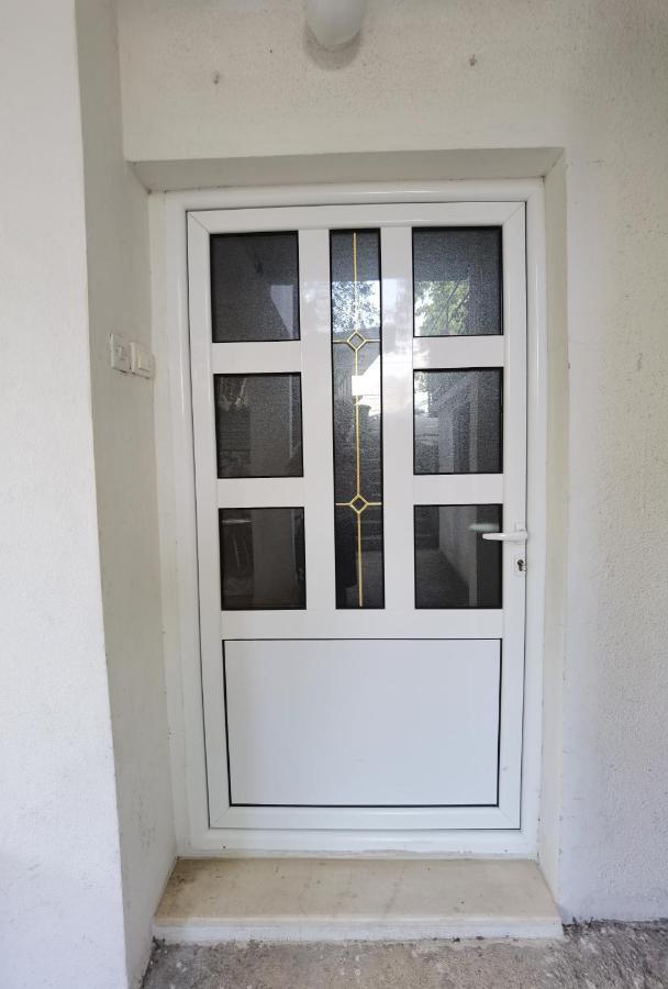 Nikolic Apartmani Bar Exteriör bild