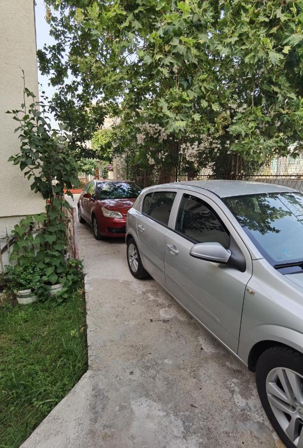 Nikolic Apartmani Bar Exteriör bild