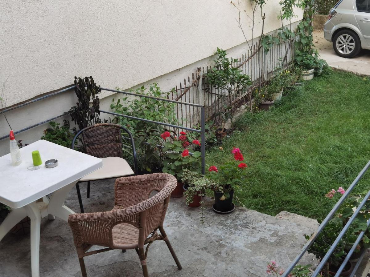 Nikolic Apartmani Bar Exteriör bild