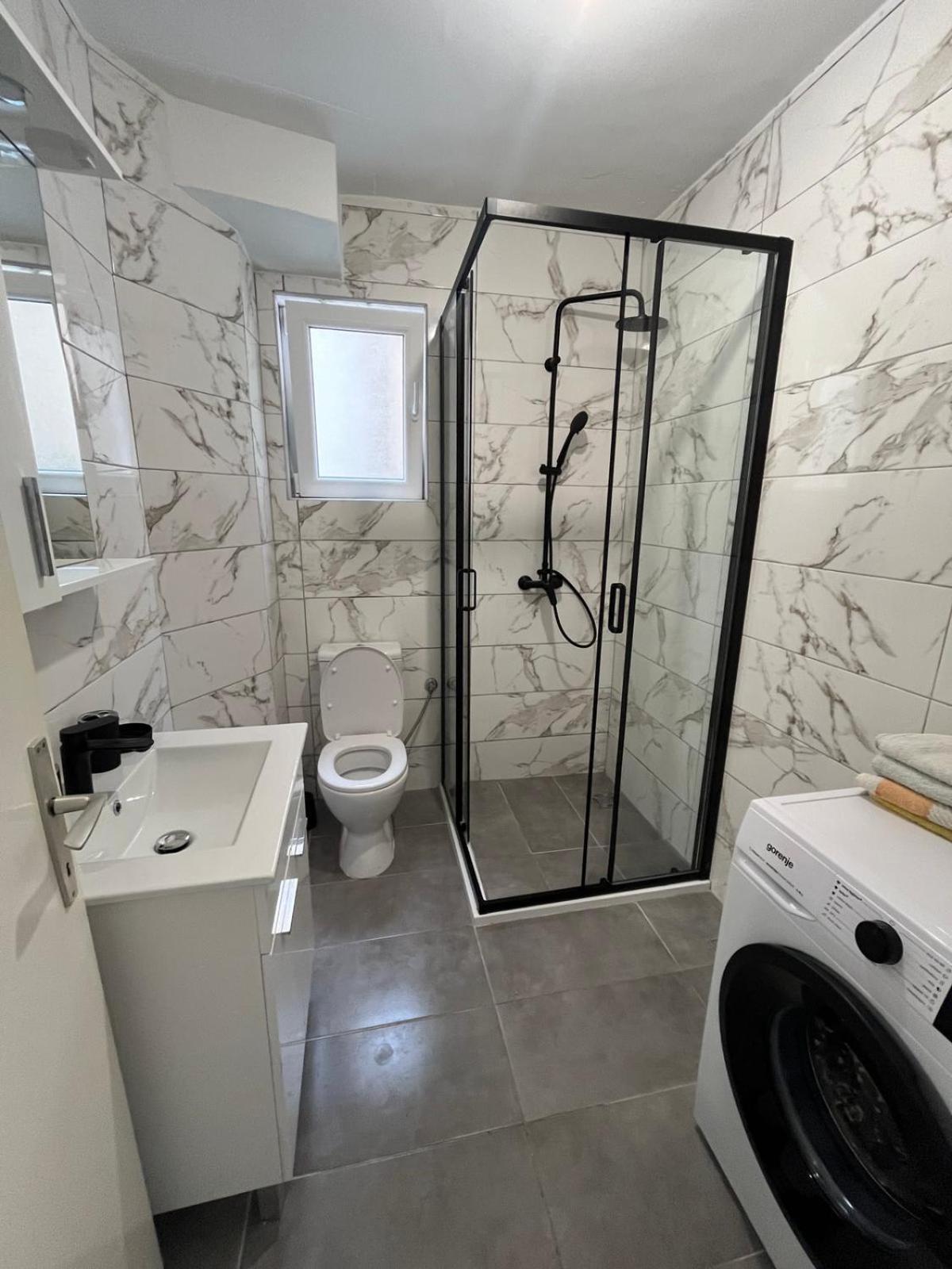 Nikolic Apartmani Bar Exteriör bild